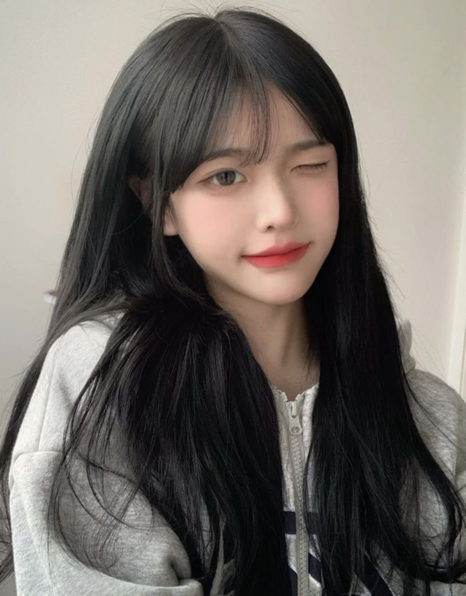 Bubble bean wig, long female hair, cold heart, straight hair, Internet celebrity cosplay air bangs, daily natural full head set pic 8