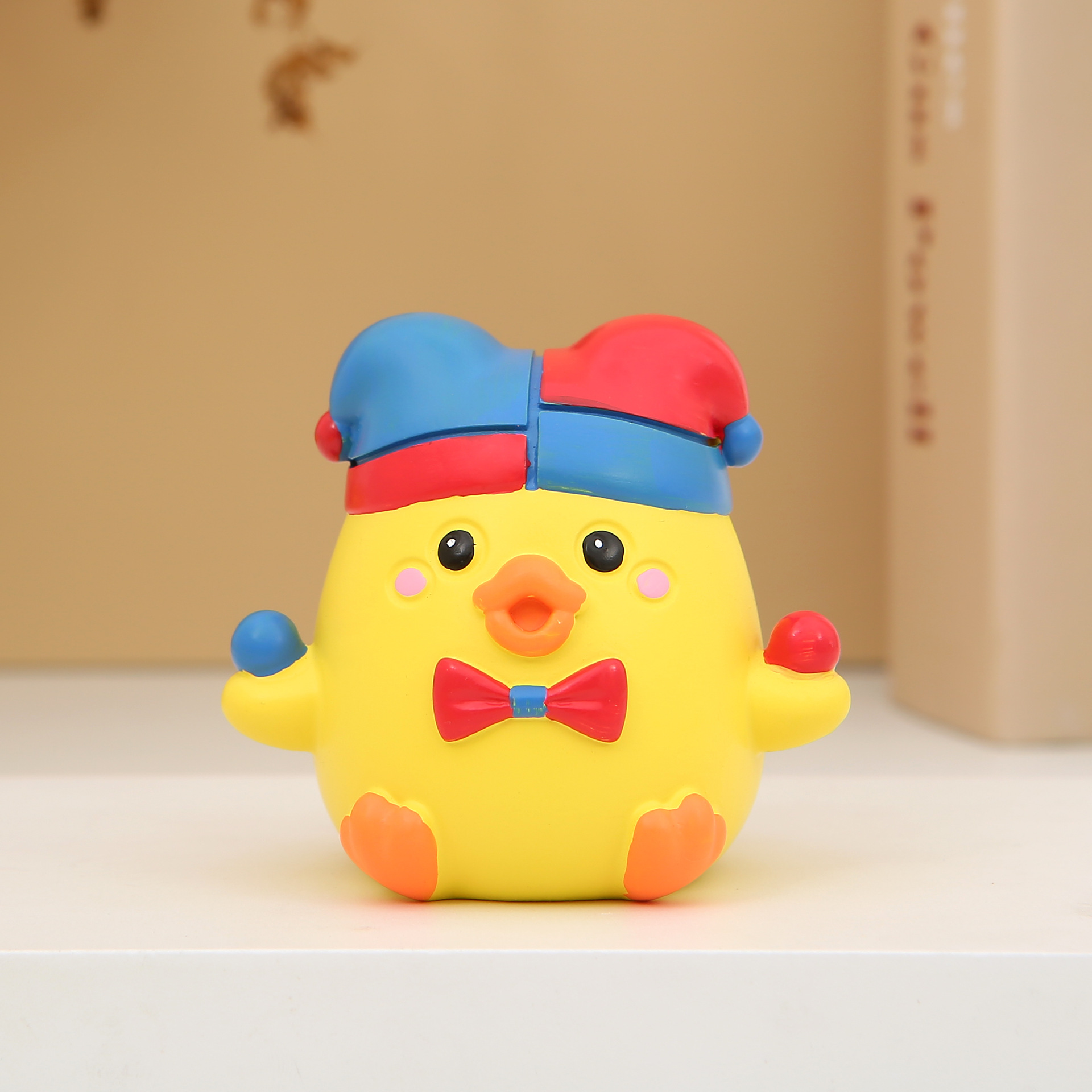 Cute cartoon car ornaments, creative duck resin handicrafts, office desk decorations, cake baking accessories pic 6