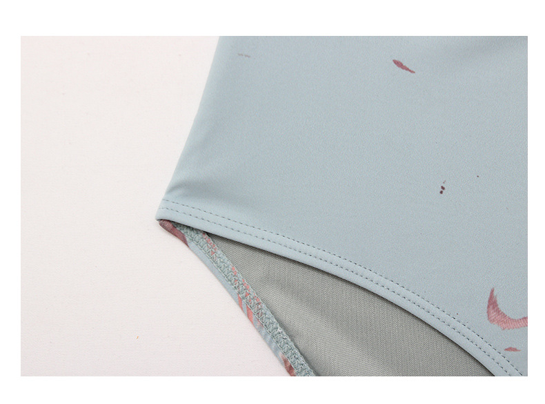 辣妹比基尼泳衣女三件套海边度假长裙小胸聚拢带钢托性感温泉泳装详情21