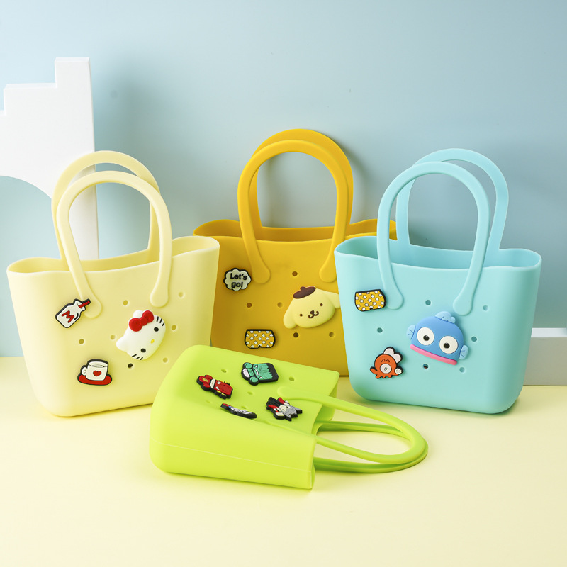 斜跨手提硅胶沙滩包手机收纳包轻便小巧新款卡通diy洞洞钥匙包包沙滩洞洞包详情6