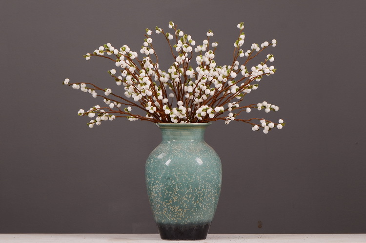 Dongli Wholesale Factory Director Direct sales of artificial ginkgo nuts, artificial flowers, wholesale of artificial flowers, home decorations, living room and dining room flower arrangements, flower art, artificial berries and fruits, one-piece consignment pic 17