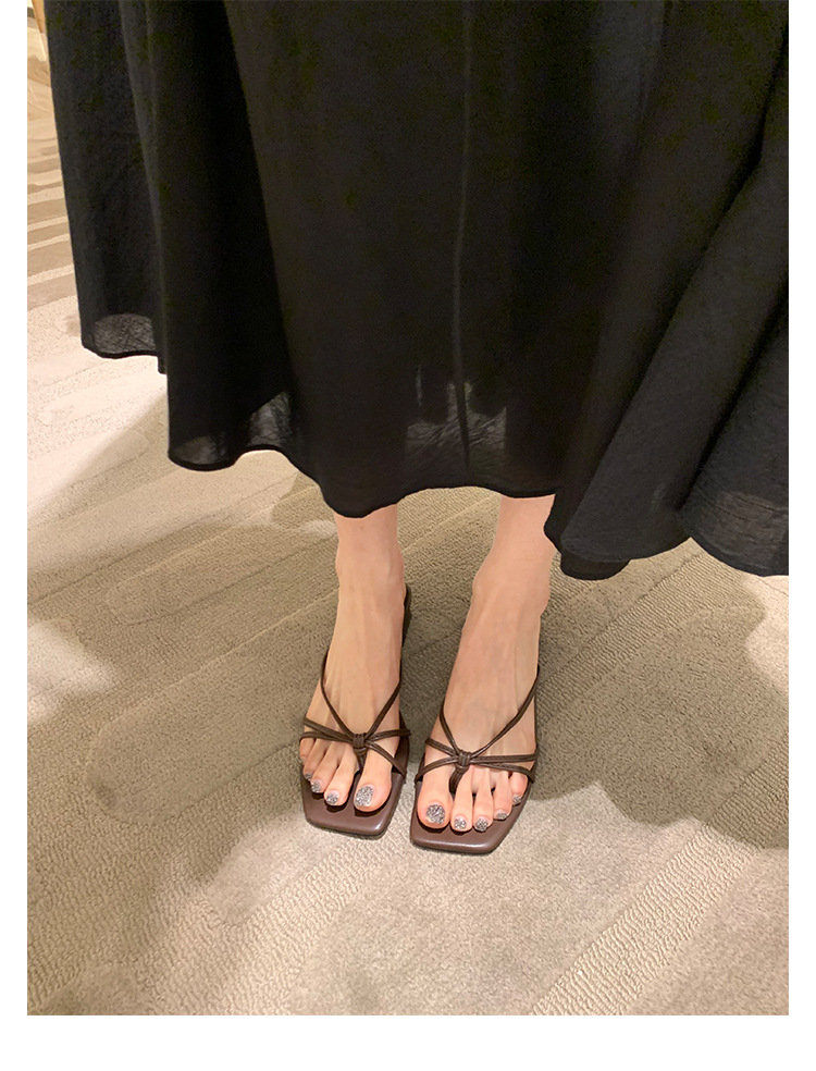 羊皮版葡萄妈同款法式方头高跟鞋细带粗跟平底拖鞋女夏季扭结凉拖详情43