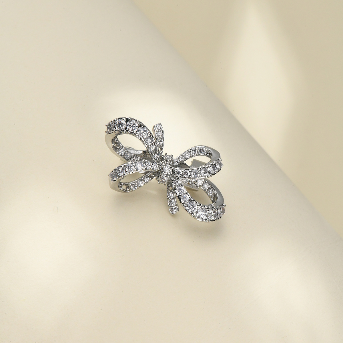 领针立体蝴蝶胸针纯铜微镶速卖通亚马逊跨境爆款迷你胸针婚礼配饰详情5