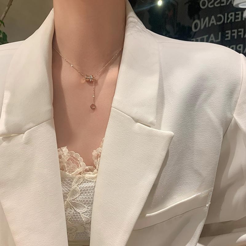 钛钢不掉色小蛮腰轻奢项链女2023年网红小众高级设计感颈链锁骨链详情6