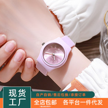 厂家直销新款通用学生手表批发休闲百搭数字刻度石英硅胶考试手表详情7