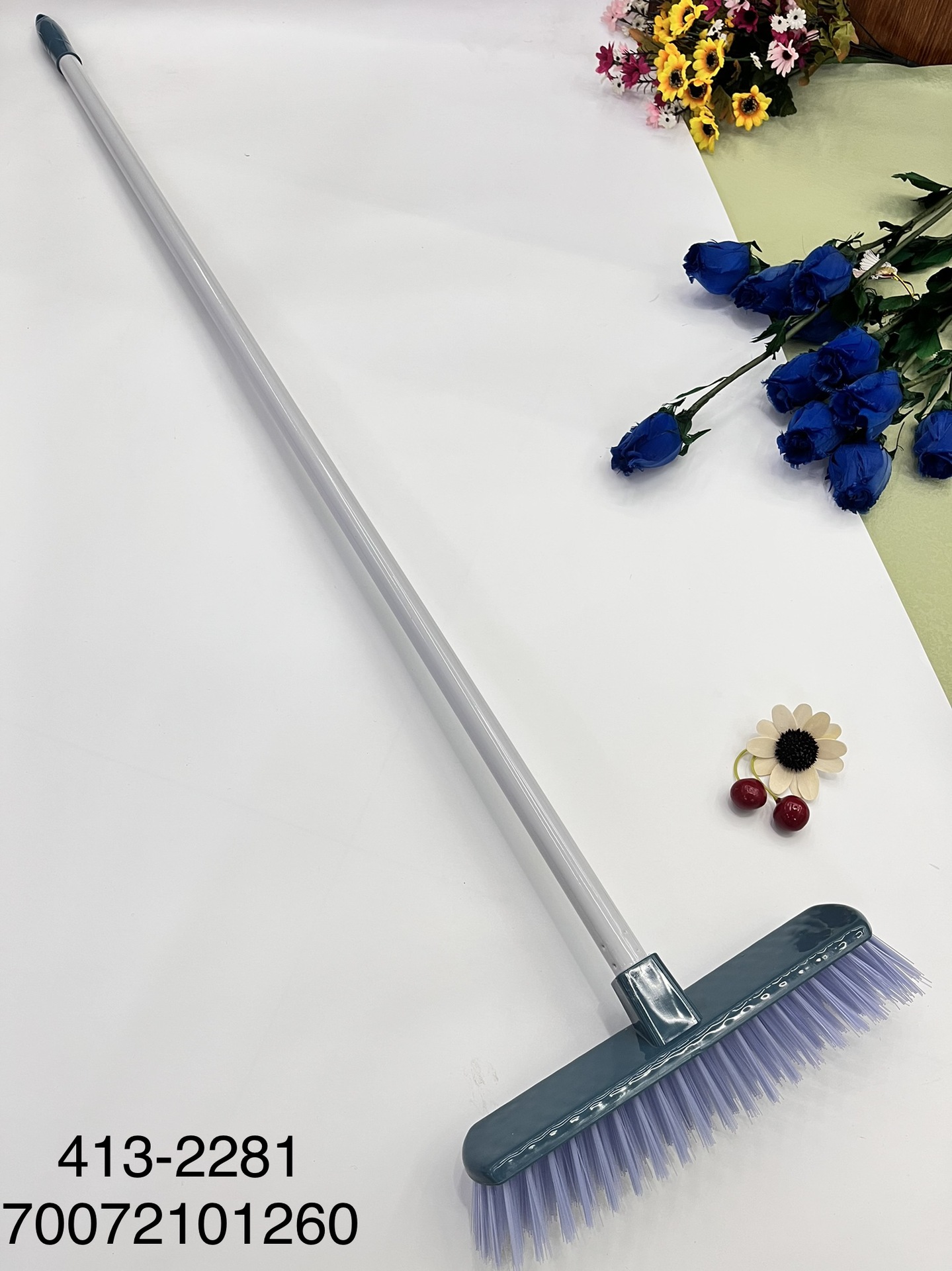 Long-handled hard-bristled floor brush, household bathroom, bathroom tiles, kitchen, outdoor floor brush, floor broom, cleaning brush pic 3