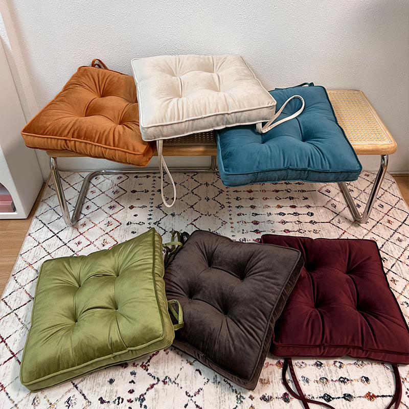 Wholesale of home Chinese-style dining chair and stool cushions with straps, velvet anti-slip seat cushions, solid color in winter, detachable and washable pic 2