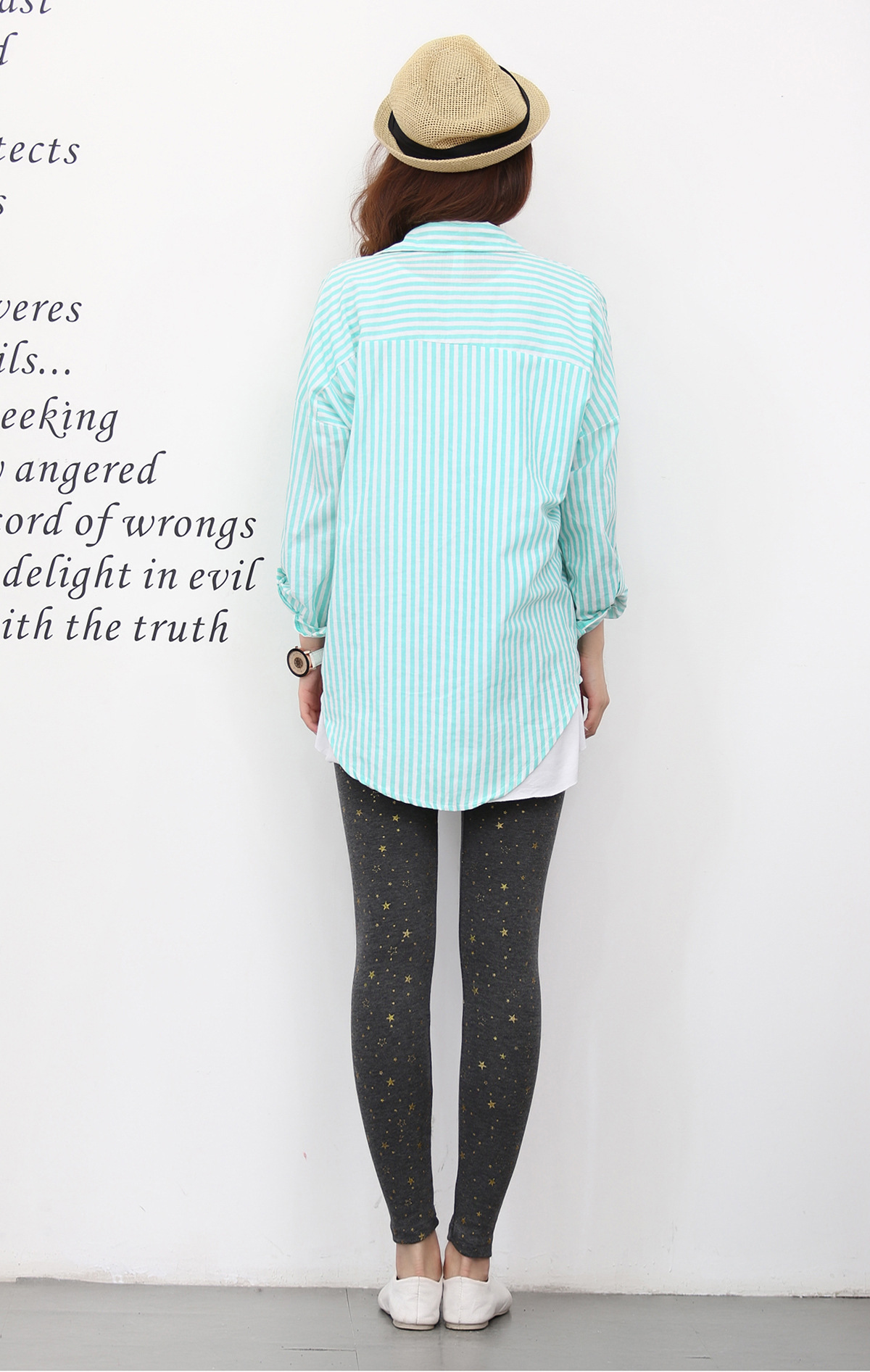The new basic slimming style from Dongdaemun, South Korea, featuring star-studded nine-inch skinny leggings pic 28