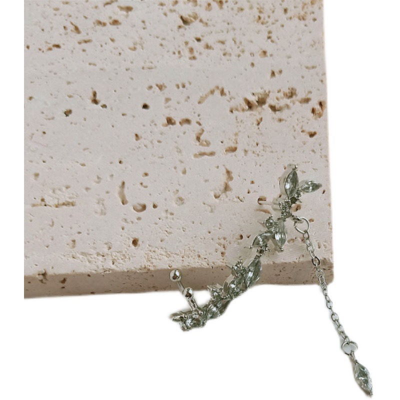 银色气质流苏耳骨夹无耳洞一体式耳钉耳夹小众设计高级潮耳环耳饰详情17