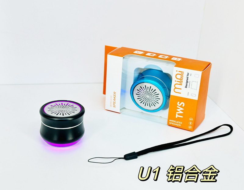 新款迷你无线蓝牙音响低音炮重低音小钢炮立体声户外便携式小音箱详情6