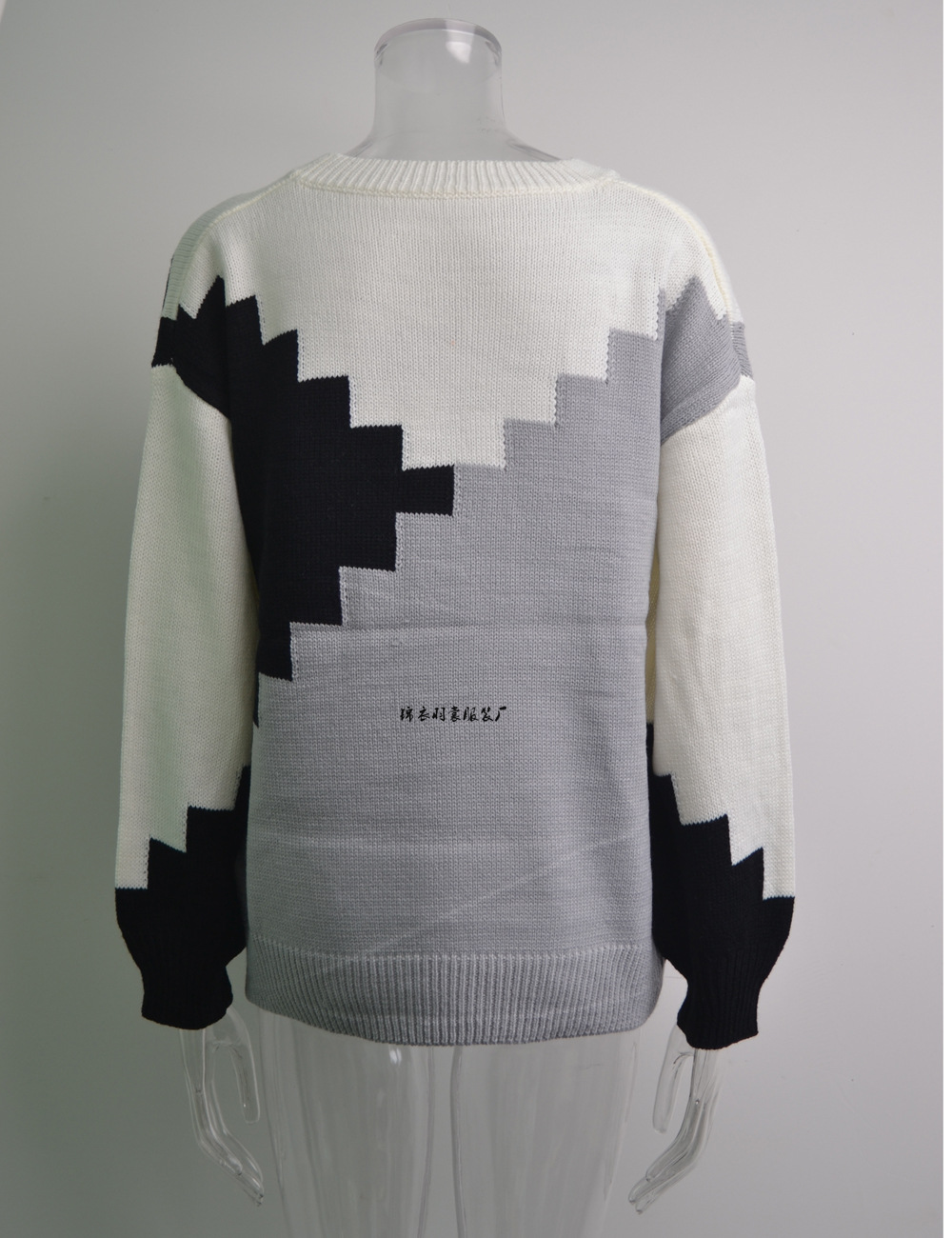 New Spring collection for 2025: European and American foreign trade fashion and individuality, patchwork round neck, large size loose knitted sweater, long-sleeved sweater for women pic 31
