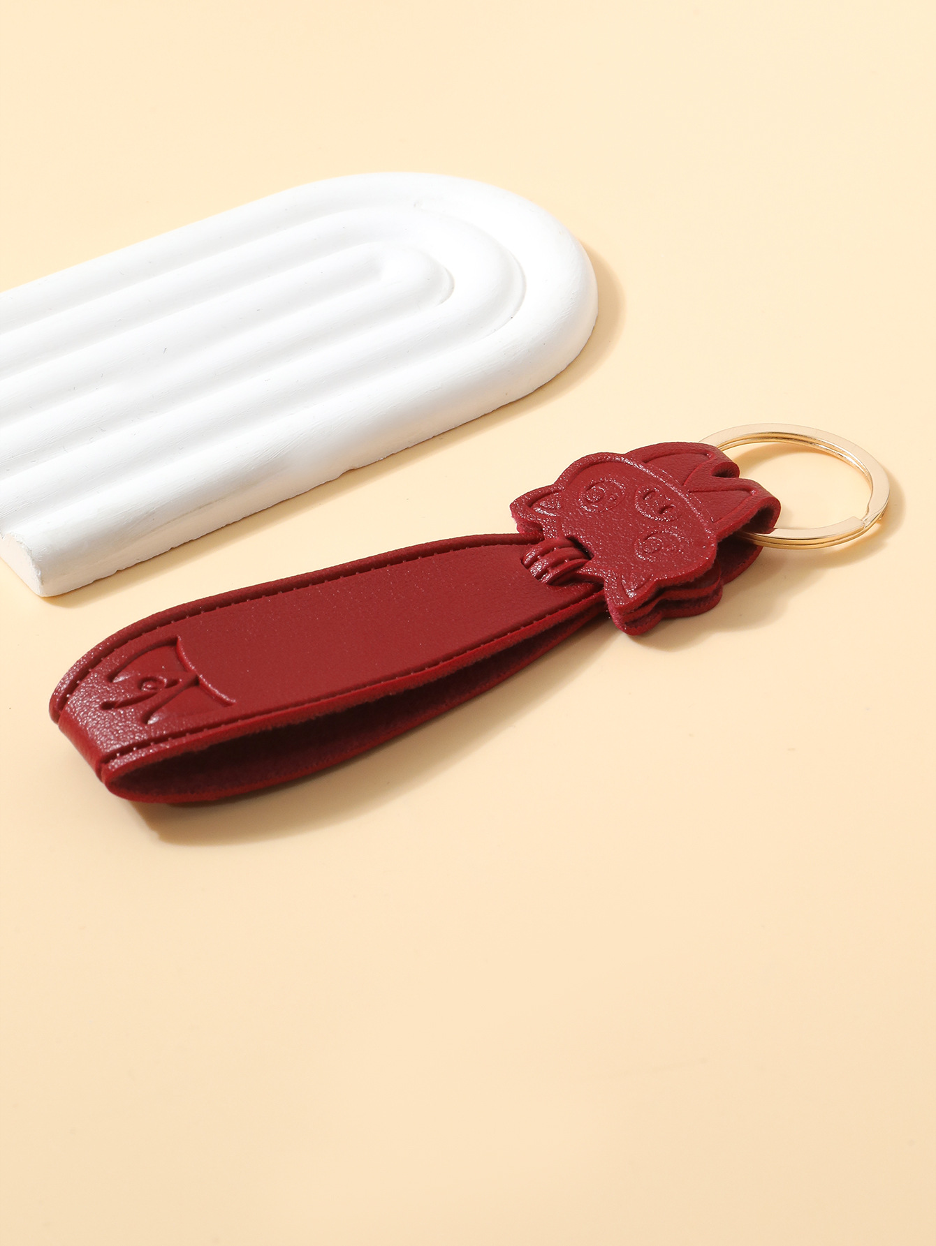 PU皮革小猪钥匙扣创意简约钥匙链男女汽车皮质通用金属挂件详情13