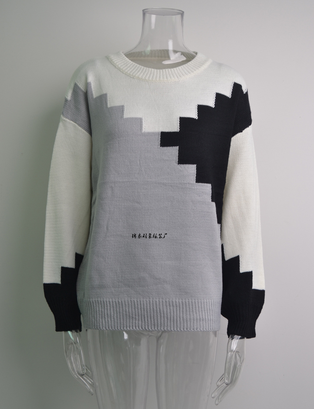 New Spring collection for 2025: European and American foreign trade fashion and individuality, patchwork round neck, large size loose knitted sweater, long-sleeved sweater for women pic 29