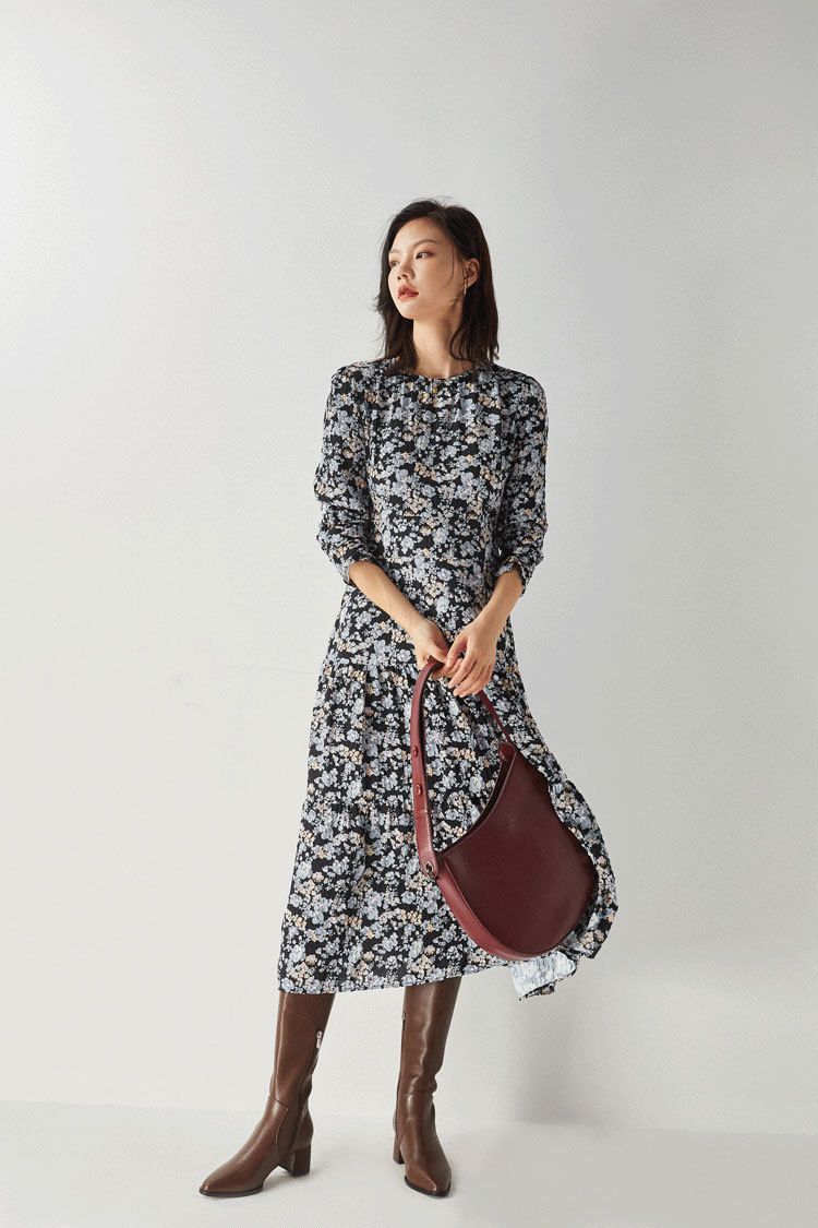 Shenghong 2023 Spring French Elegant Style Floral round-neck Loose Slimming Pleated Mid-length Dress 11213 pic 3