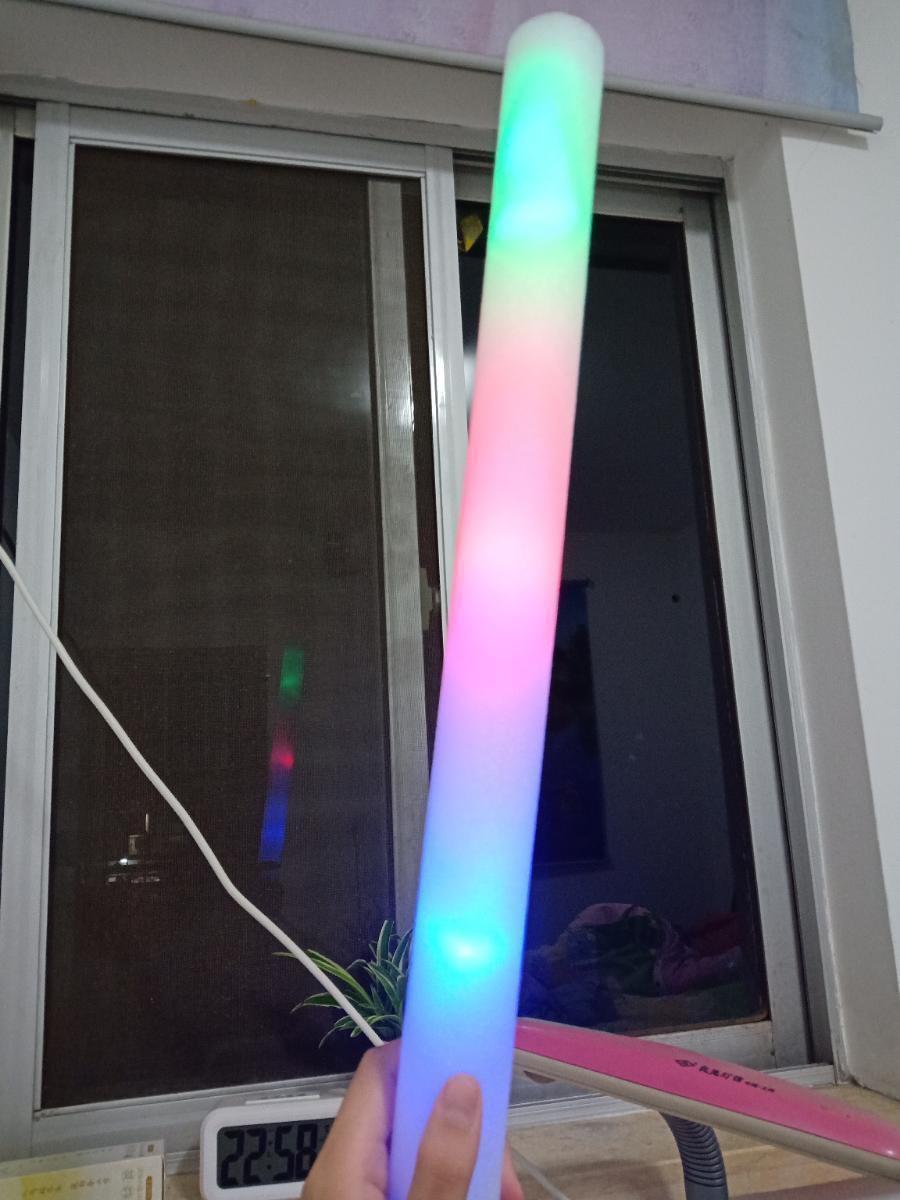 قضبان فلورية من طراز LED FFL من قضبان اسفنجية ملونة كبيرة 48CM عبر الحدود pic 13