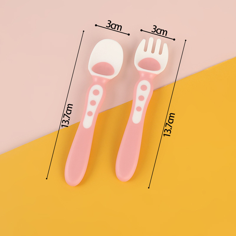 وتُصنِّع ملاعق متعددة الألوان من أجل الأطفال على استخدام ملاعق شوكية متعددة الألوان pic 16