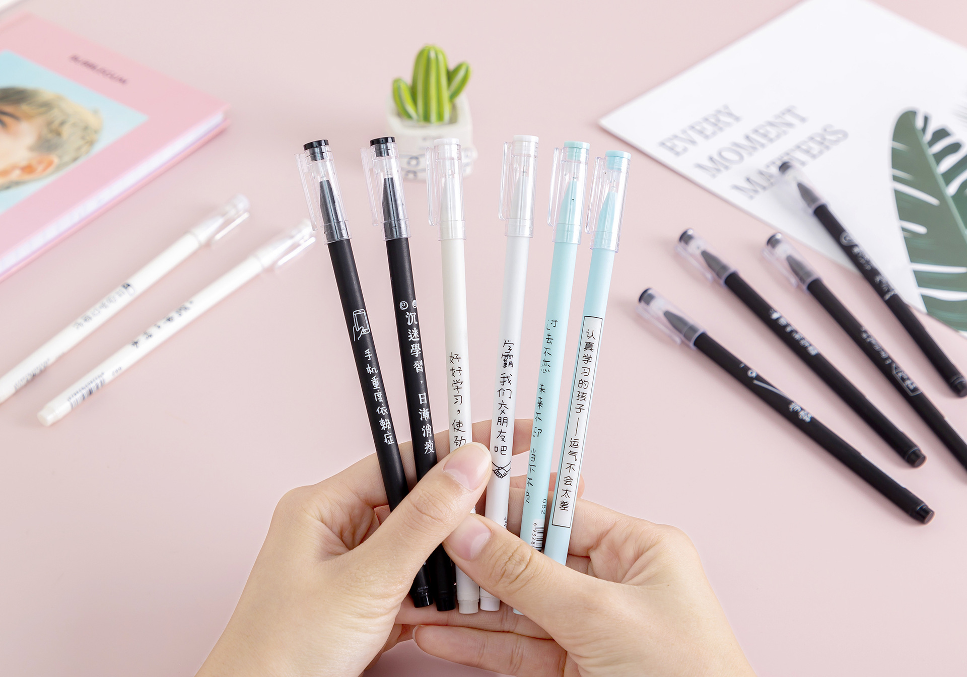 Special 682 Creative and personalized Text: Make friends with outstanding Students with gel pens, black student stationery, gel pen wholesale manufacturer pic 6