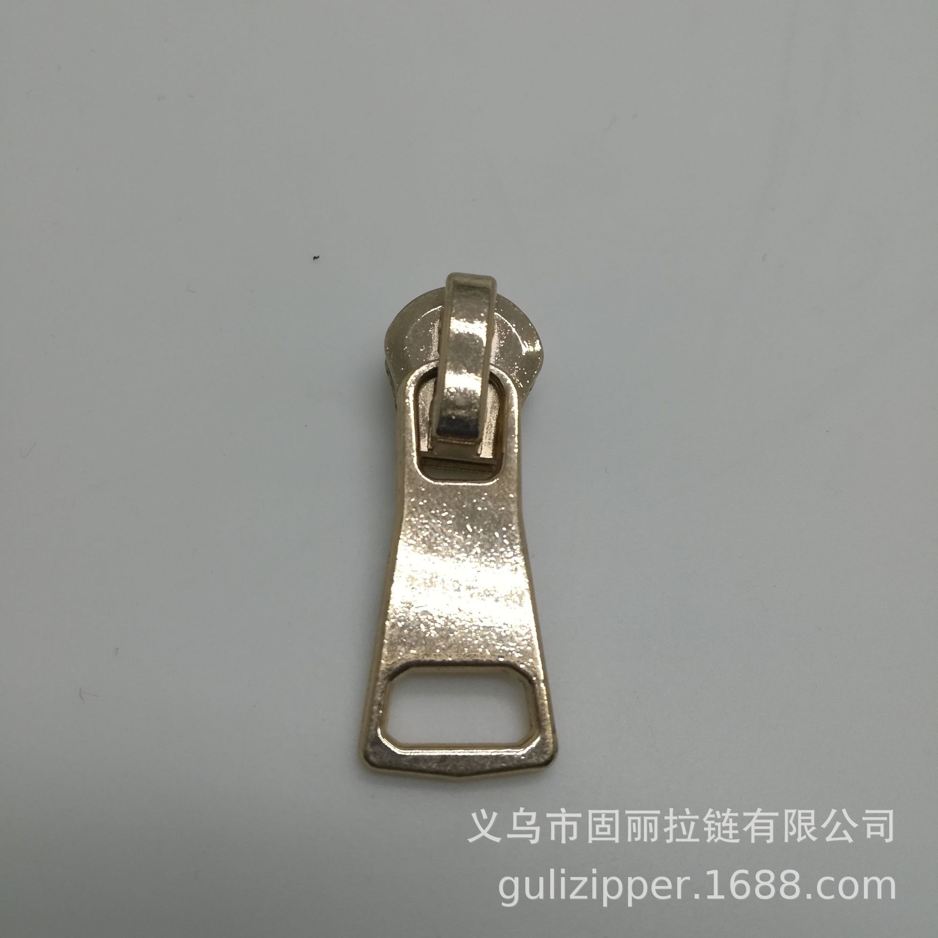 00255-1.jpg