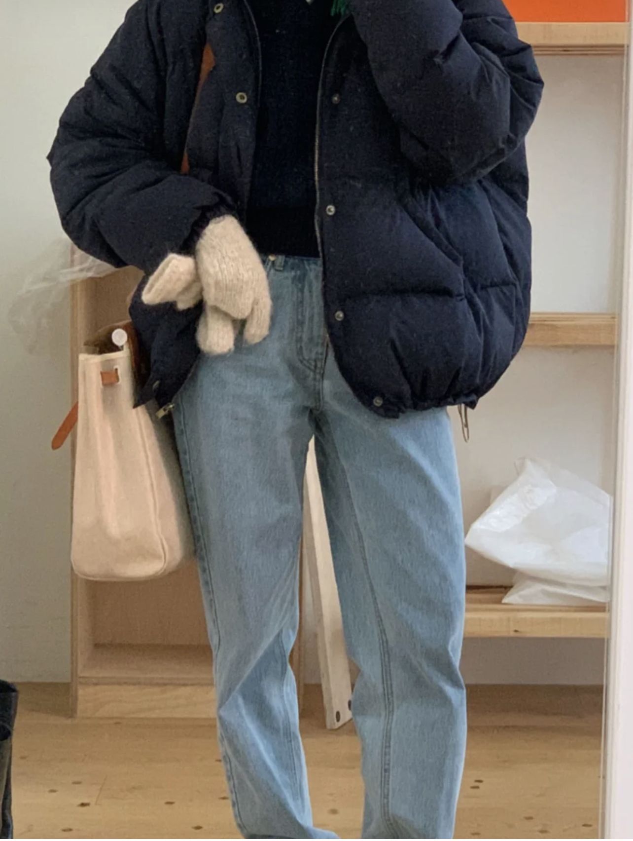 2022 Winter new style of Korean Dongdaemun th*bar*net stand-up collar 90 white duck down down jacket for women in stock pic 21