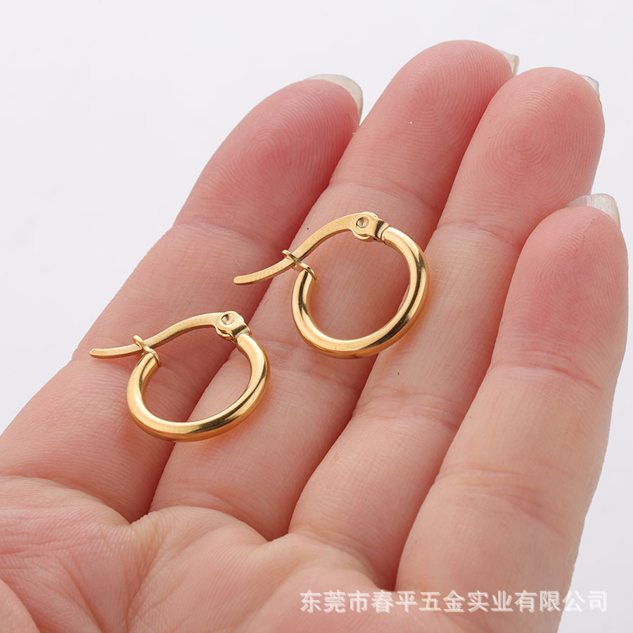 跨境不锈钢经典耳环欧美时尚夸张大耳环钛钢圆形圆圈耳扣线圈耳环详情4