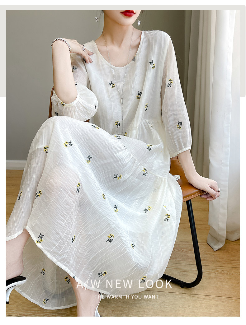 French-style high-end embroidered dress for women, a new summer dress with a high-end feel, three-quarter sleeves, and a vacation-style casual long skirt pic 13