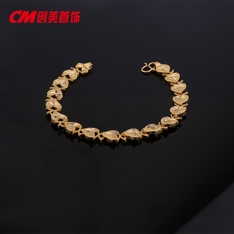 Chuangmei Jewelry offers wholesale 24K gold-plated heart-shaped butterfly bracelets for women, featuring a retro ethnic style and a luxurious wedding accessory pic 8