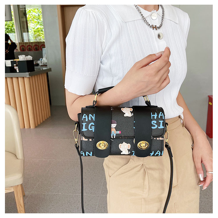 PU popular hand-held small bag for girls 2021 new Korean style fashion graffiti Instagram teenage girl single-shoulder crossbody pillow bag pic 18