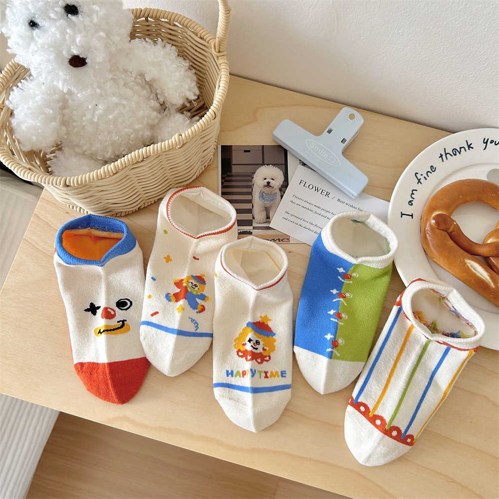 Quirky clown boat socks for women spring and summer, thin, low-top, shallow-mouth short socks, cotton boneless socks, wholesale of Zhuji socks pic 4