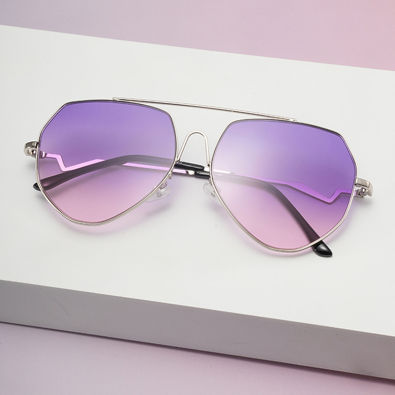 时尚太阳镜男女欧美金属墨镜2024新品多边形眼镜炫目色彩膜太阳镜详情5