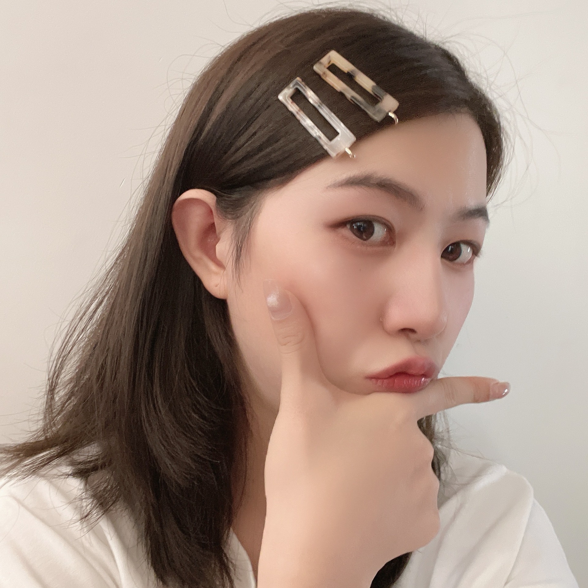 Japón y corea nuevos productos accesorios para el cabello ámbar acetato sin traza clip frente flequillo clip geométrico diosa maquillaje clip al por mayor pic 6