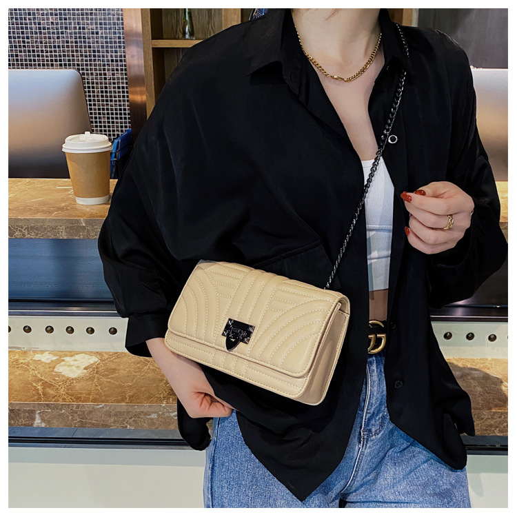 复古小方包2021年新款链条包极简风翻盖斜挎单肩小包包批发包包详情4