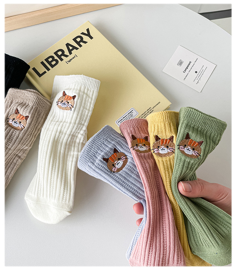 Sock stall, one-piece delivery for autumn and winter, new Japanese-style cute kitten cotton socks for women, double-needle mid-calf socks for women, casual and breathable pile socks, one-piece delivery pic 16