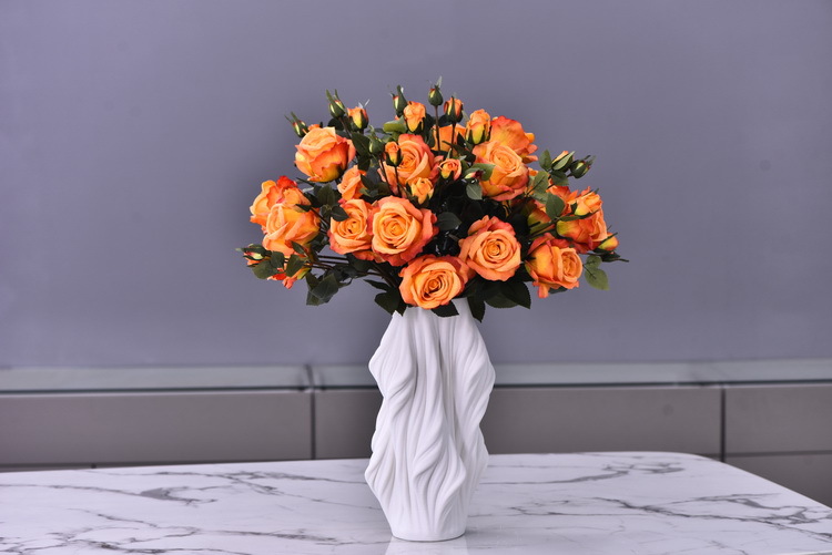 Factory wholesale of 5-head simulated rose with charred edges, retro Greek rose, living room, hotel and homestay photography props rose pic 28
