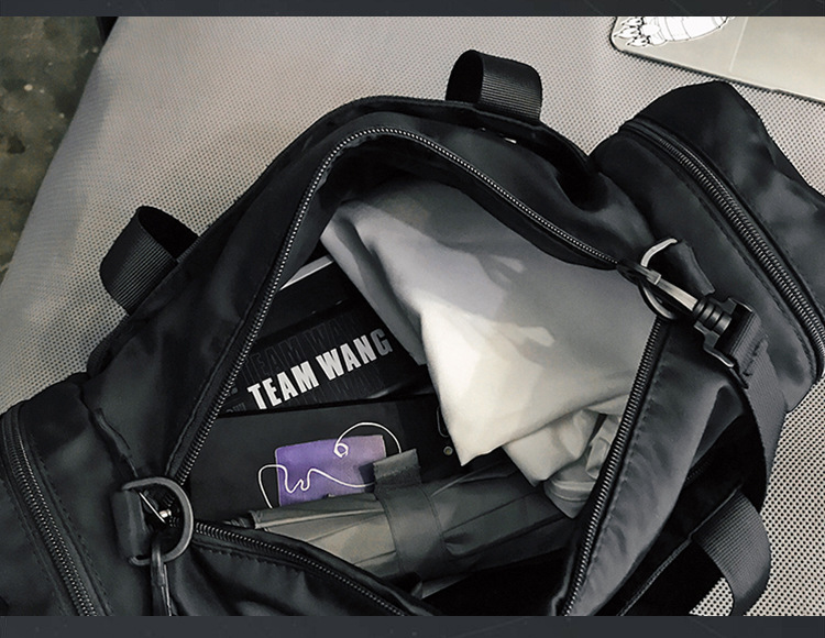 手提短途旅行包女潮牌时尚休闲斜挎包干湿分离运动大容量健身包男详情38