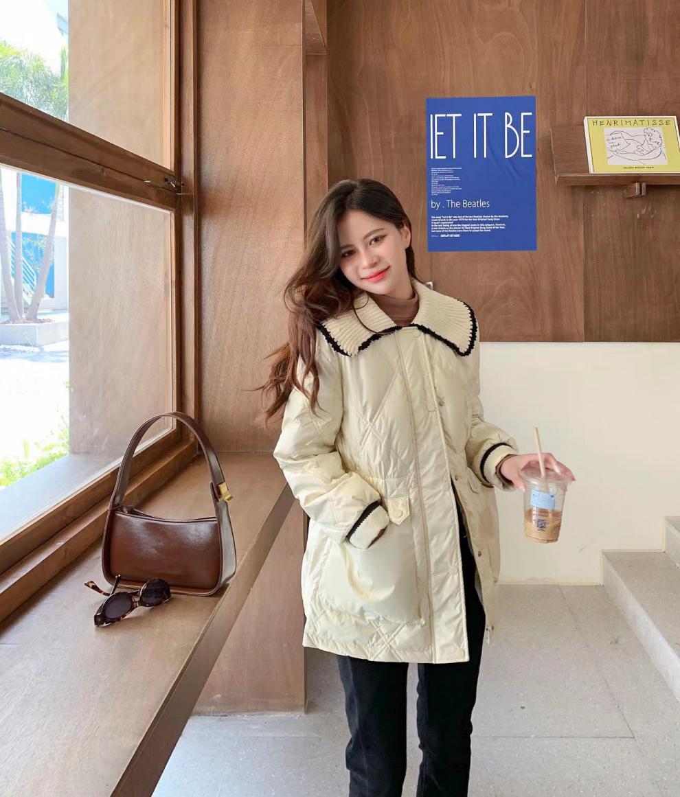 2022新款羽绒服女小香风短款韩版针织娃娃领时尚小个子冬外套潮详情7