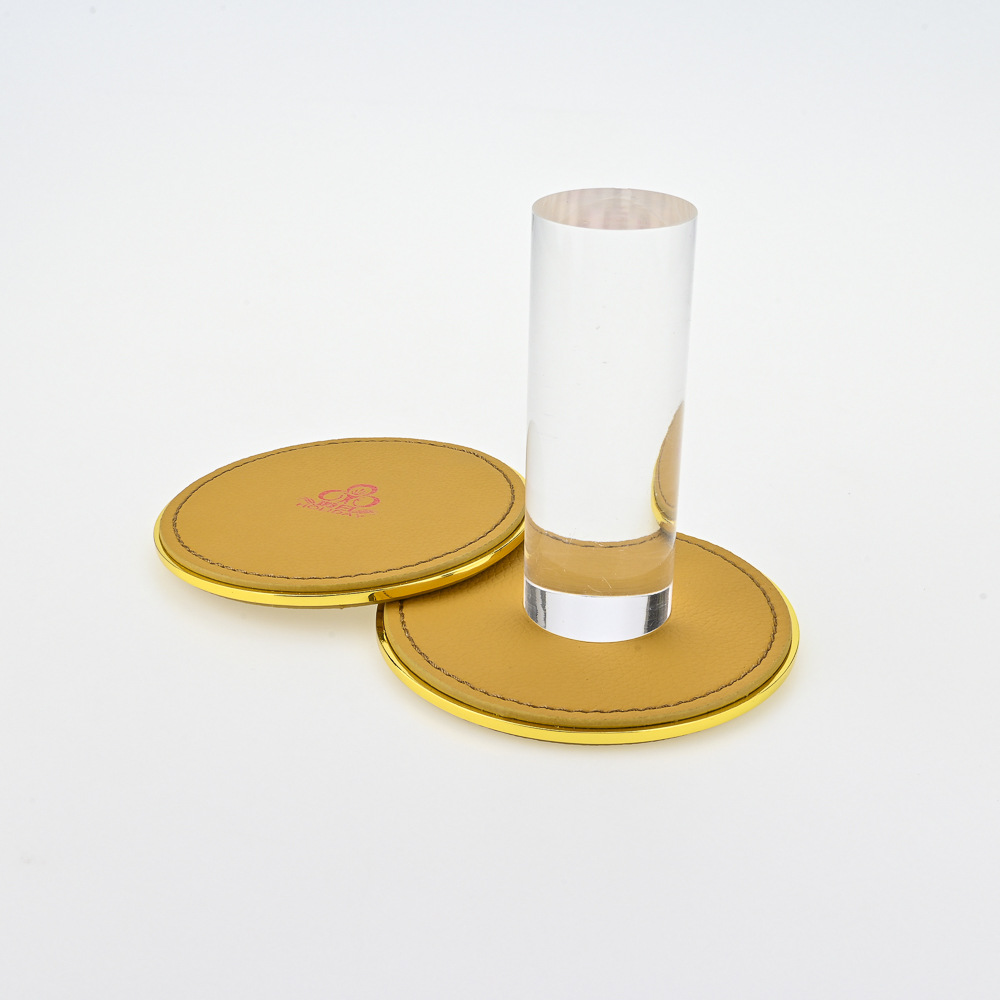 Creative round leather coasters manufacturer wholesale placemats that can be printed with logos fashionable pu heat insulation pads pic 1