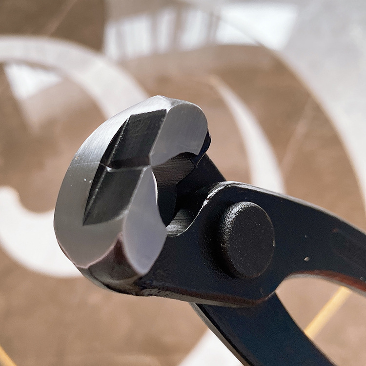 Half-edge hardware tool pliers, wire binding pliers, carbon steel pliers, forging and pressing wire binding pliers, forging pliers pic 7