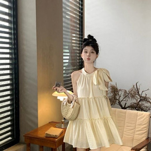 黑色吊带连衣裙子女夏季2024新款收腰显瘦高级感气质赫本风小黑裙详情7