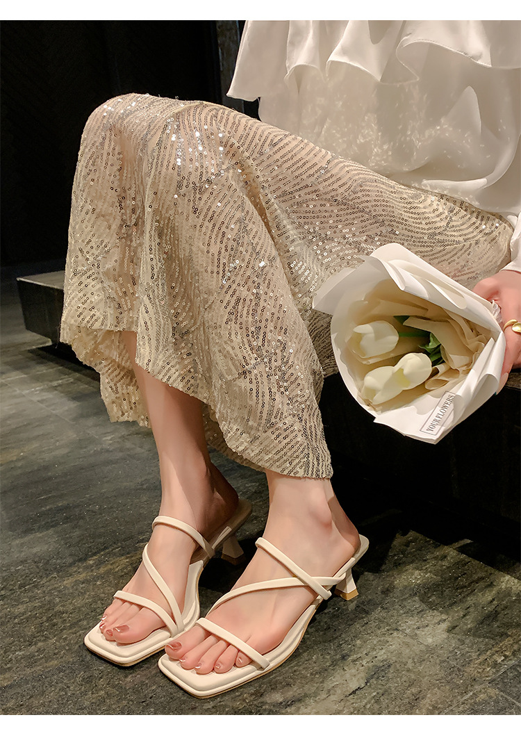 2024凉鞋女夏新款法式一字带仙女风方头不磨脚显瘦高跟拖鞋女外穿详情30