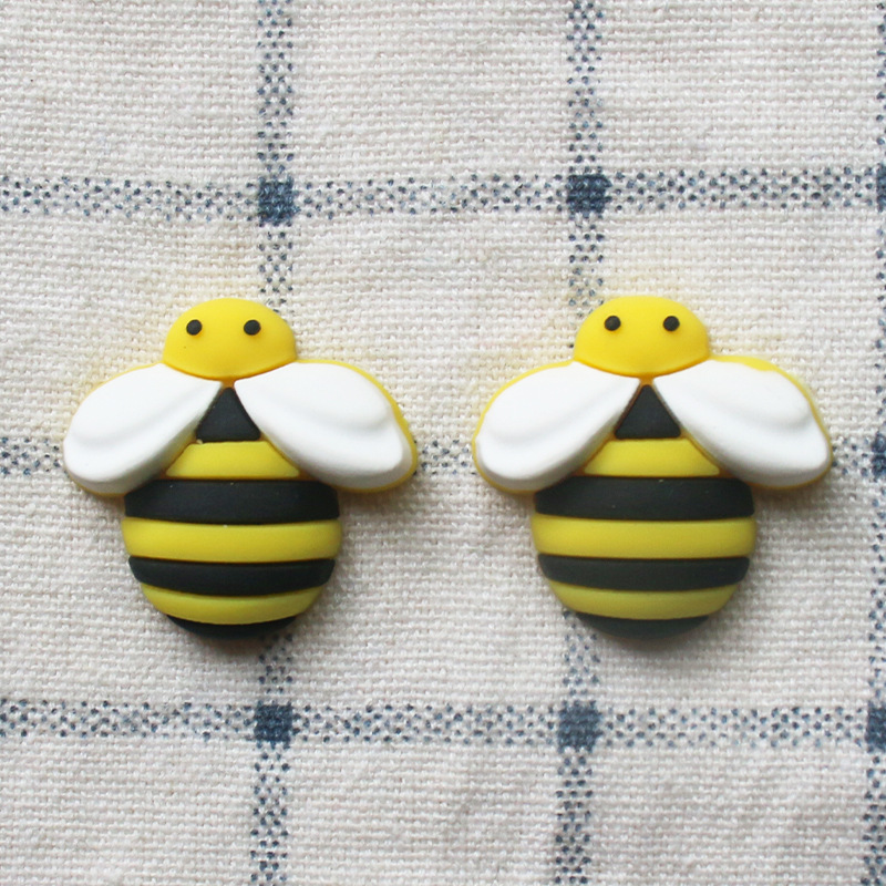 Accesorios de PVC tocados de abejas de dibujos animados accesorios de bricolaje accesorios para niños horquillas crema goteo pegamento casos de teléfono parches pic 6
