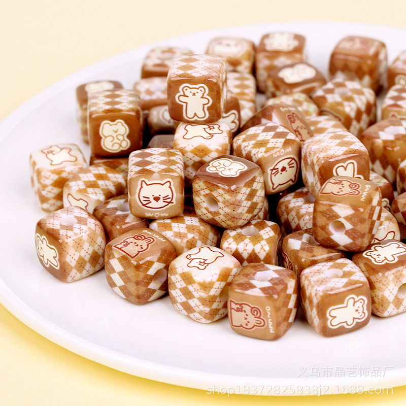 Cartoon grid bear, square beaded, perforated acrylic diy jewelry, bracelet, mobile phone chain, hair tie, hair accessory pic 4