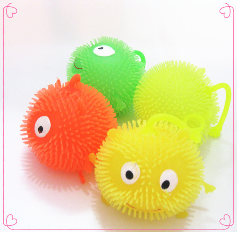 闪光球 弹力球毛毛球 闪光球批发厂家 两元批发详情5