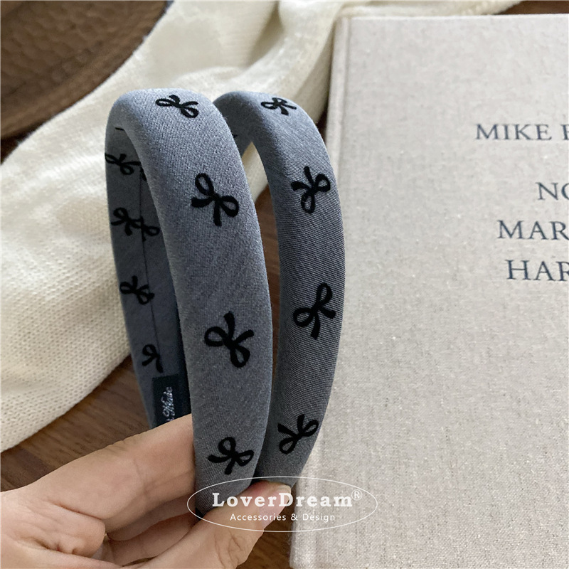 A new high-quality black polka dot heart-shaped bow headband from South Korea, sweet and fashionable headband, versatile hair accessory pic 49