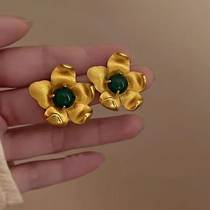 The popular frosted brushed teardrop-shaped earrings on Xiaohongshu are a light luxury, niche, high-end, simple and elegant stud earrings for women pic 5