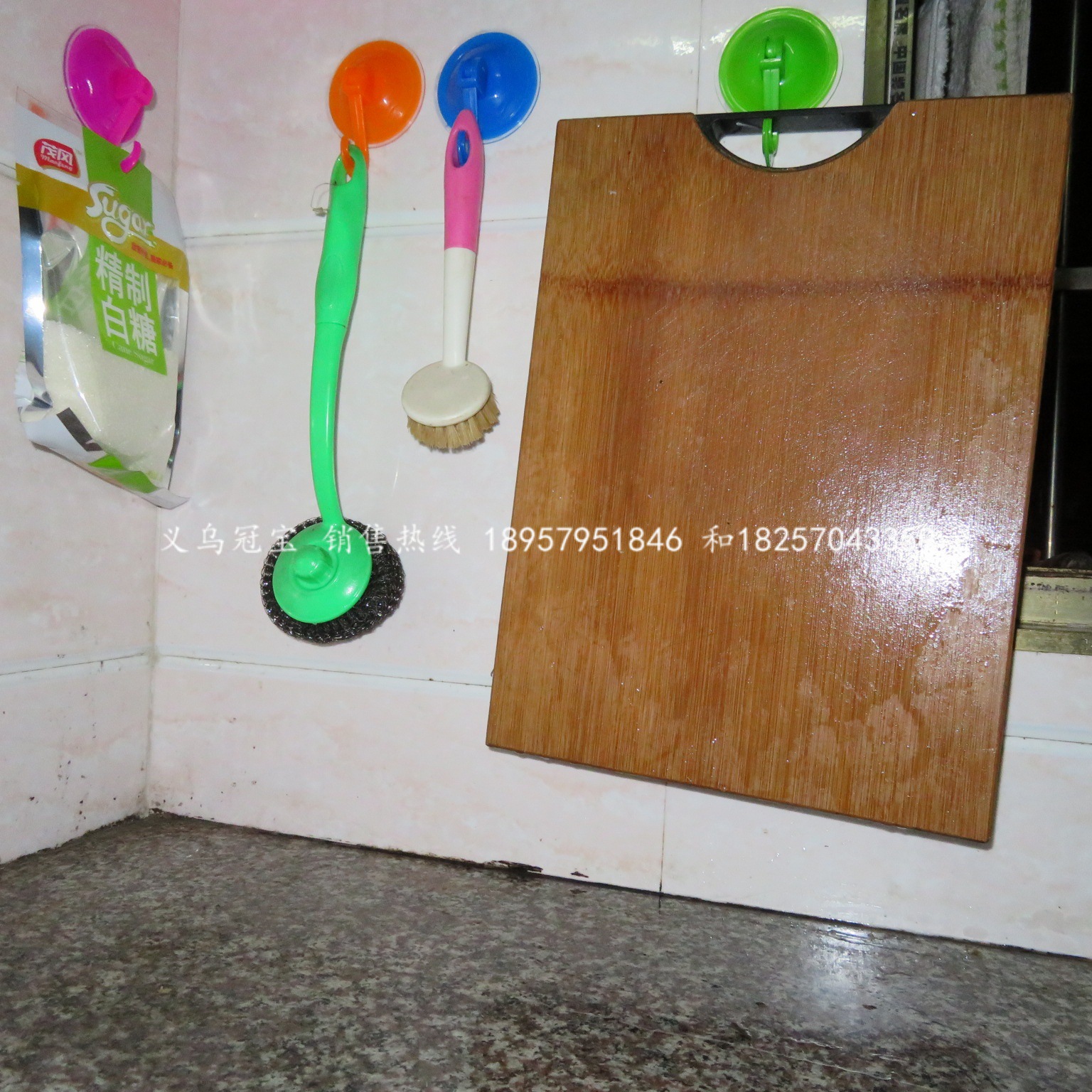 Seamless transparent hook wall-mounted, 6cm no-drilling adhesive hook, strong wall adhesive, nail-free small hook manufacturer pic 32