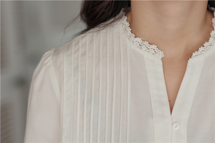 2024秋季新款韩版法式v领蕾丝衬衣女设计感褶皱长袖衬衫宽松上衣详情16