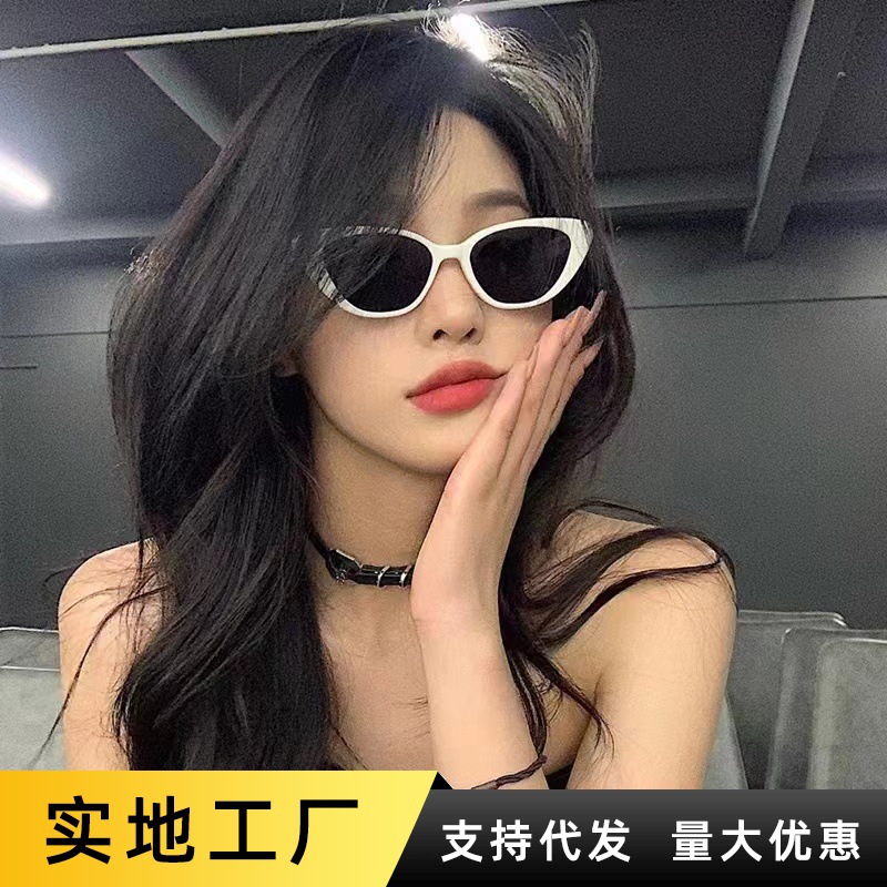 华亿可折叠墨镜女防紫外线夏季简约时尚轻便显脸小太阳镜男潮批发详情11