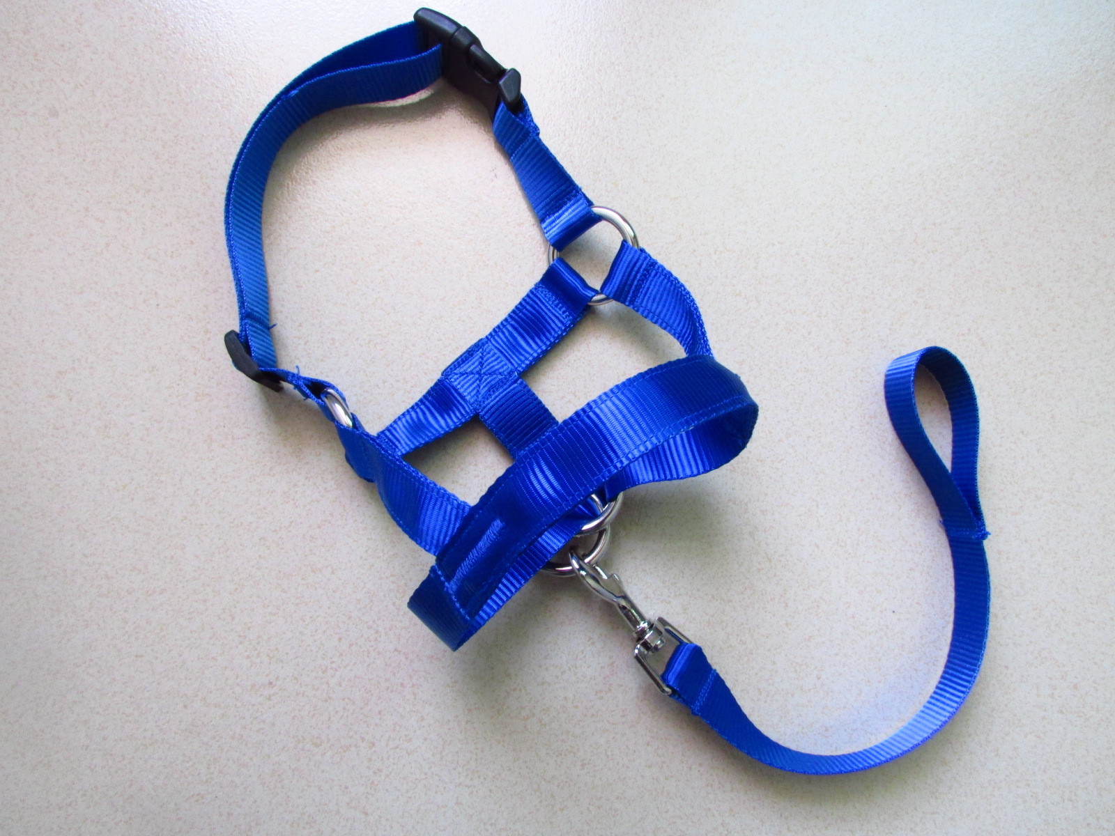 Pet muzzles for outdoor and outdoor use, anti-biting and anti-licking. Dog muzzles with leashes, explosion-proof and impact-resistant pet leashes pic 2