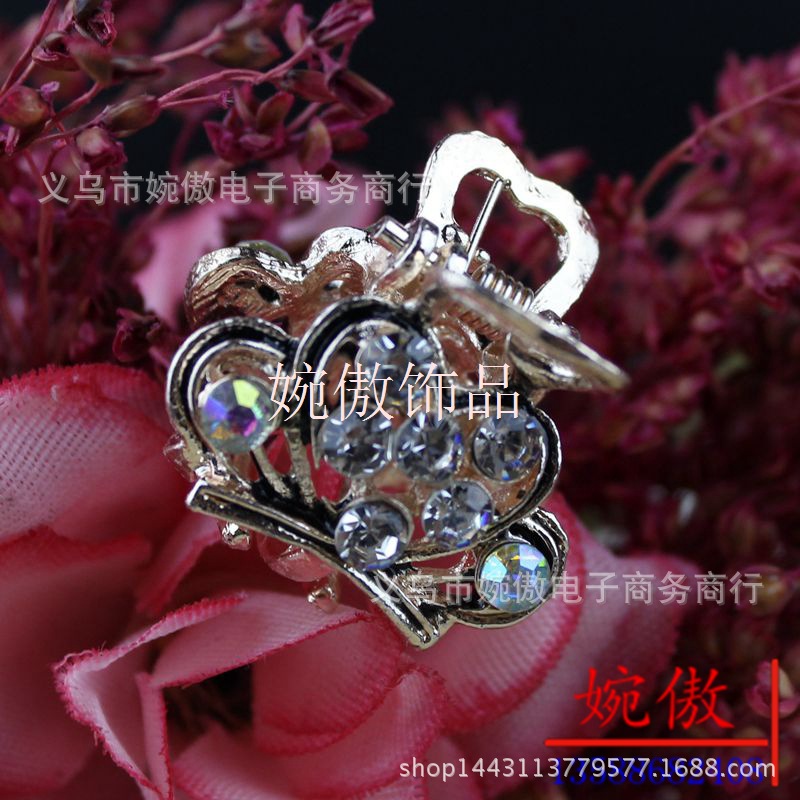 Alloy diamond-encrusted small claw clips, grab clips, hair clips, gold and silver, Yiwu two-yuan store small commodity headwear wholesale pic 12