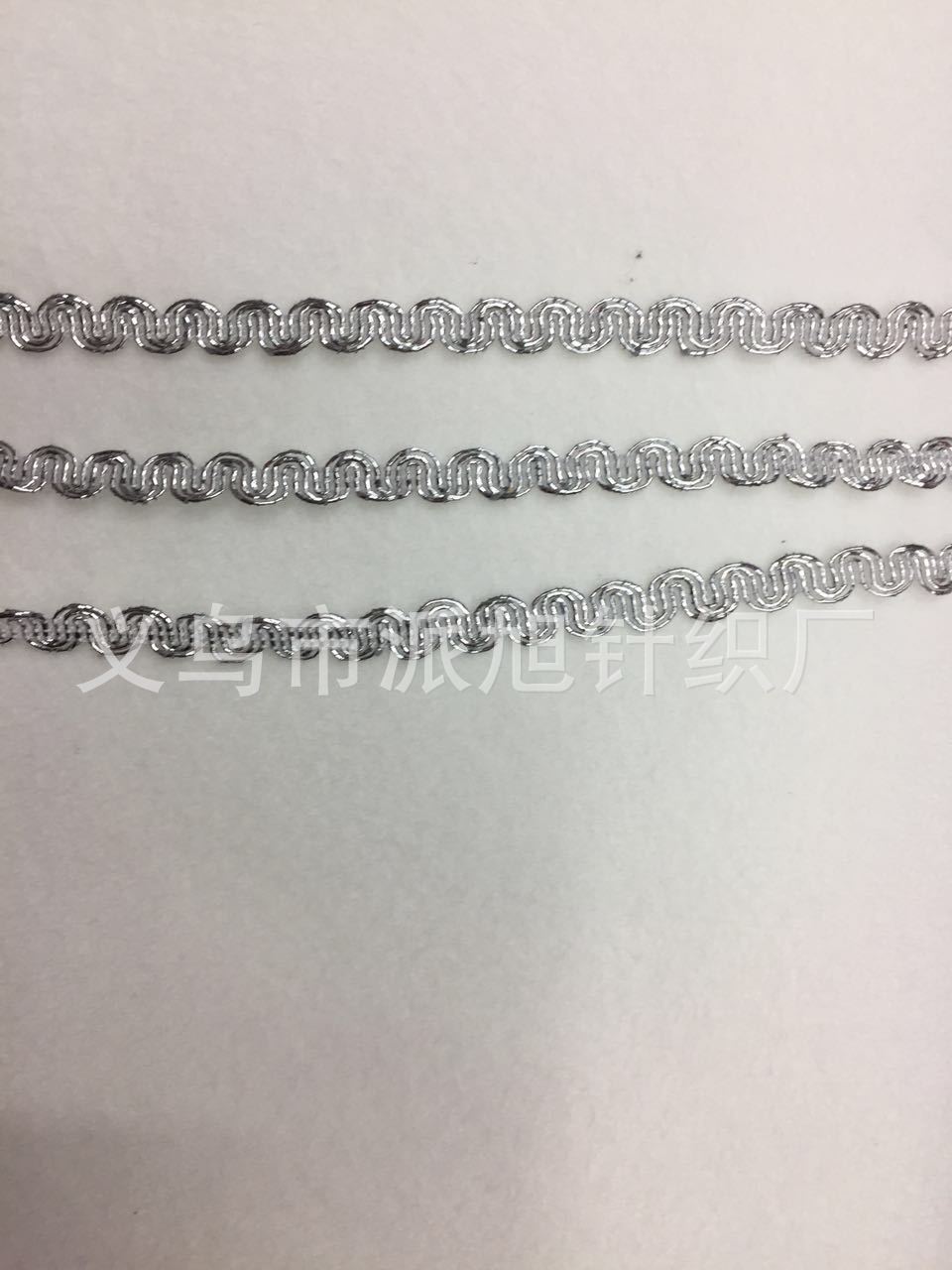 Factory direct sales of 0.6CM wide ethnic clothing accessories with silver middle-curved lace and cored wire pic 5